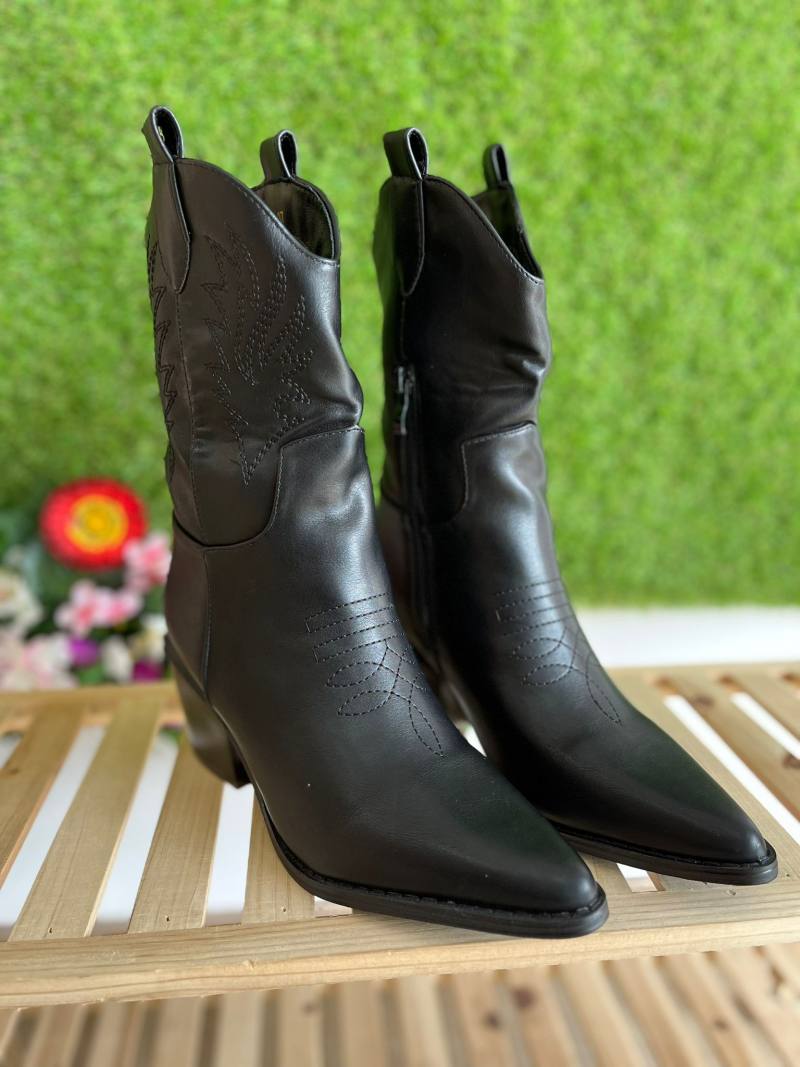 BOTAS COWBOY NEGRA