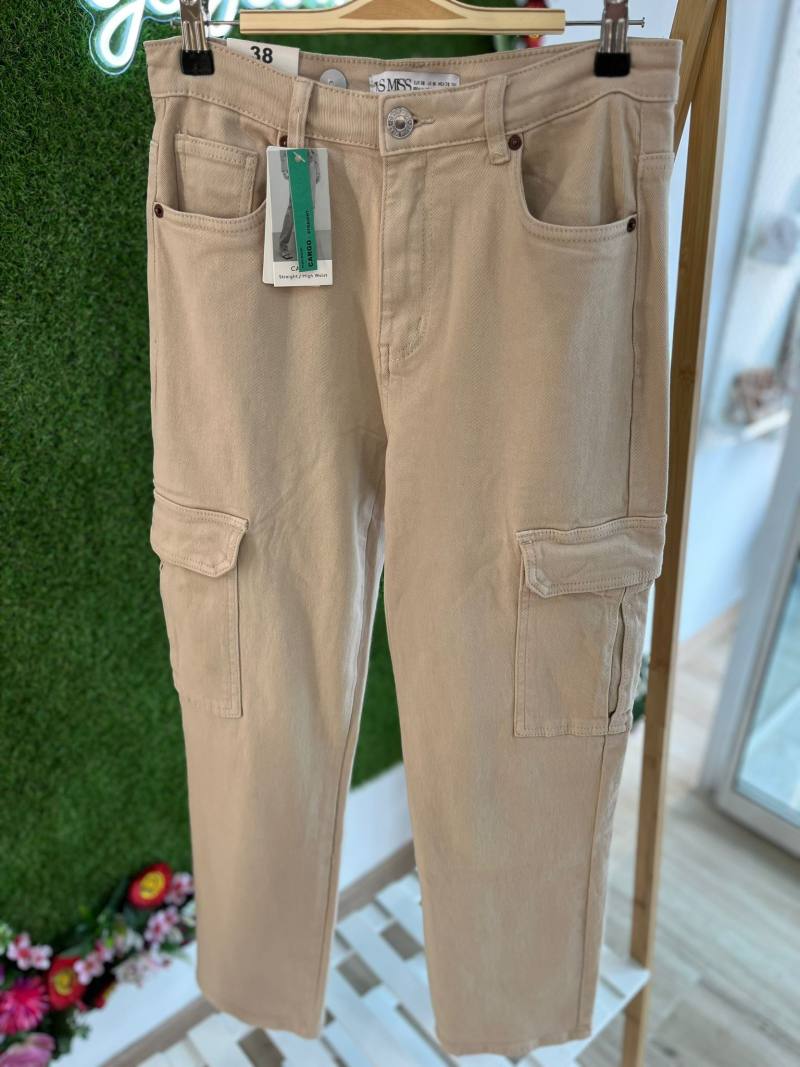 PANTALON CARGO BEIGE