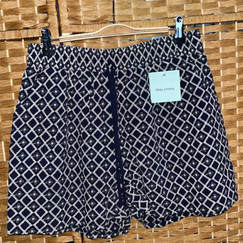 PANTALON CORTO AZUL ESTAMPADO