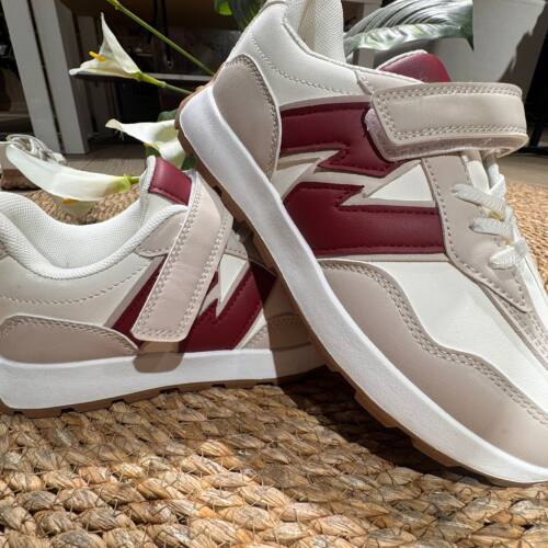 CALZ.BEIGE RAYA ROJA CALZ.BEIGE RAYA ROJA