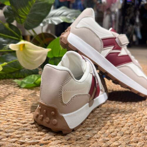 CALZ.BEIGE RAYA ROJA CALZ.BEIGE RAYA ROJA