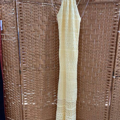 vestido playero hilo amarillo