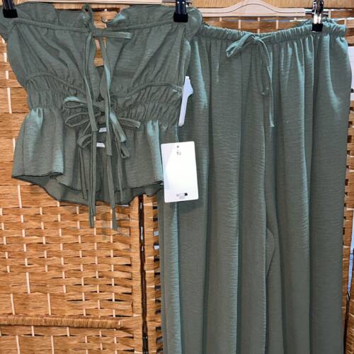 CONJ.2P TOP PANTALON BOMBACHO VERDE