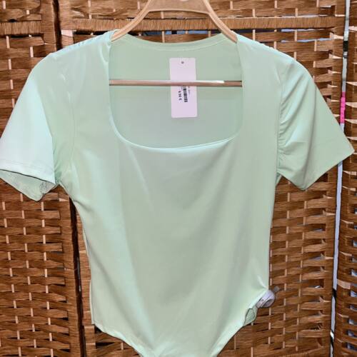 body escote cuadrado verde