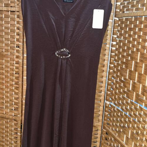 vestido broche dorado marron chocolate