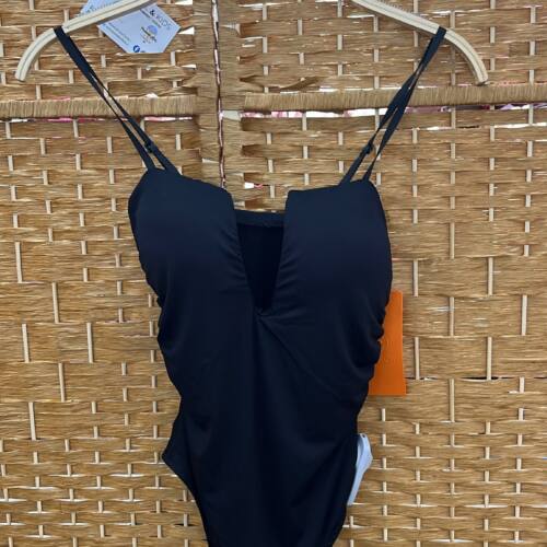 BODY NEGRO TIRANTAS