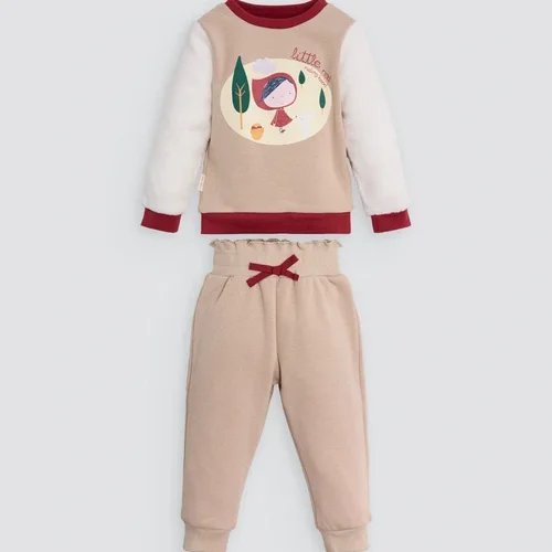 CONJUNTO SUDADERA+JOGGER CAPERUCITA CONJUNTO SUDADERA+JOGGER CAPERUCITA